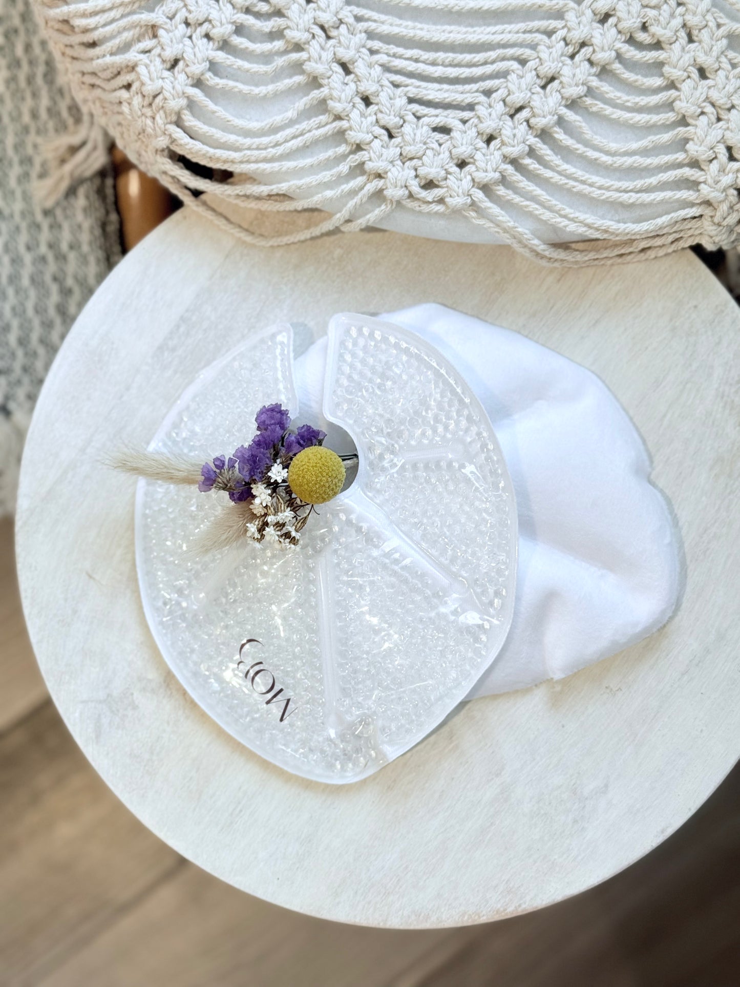Re-useable Breastfeeding Heat/Cold Pack